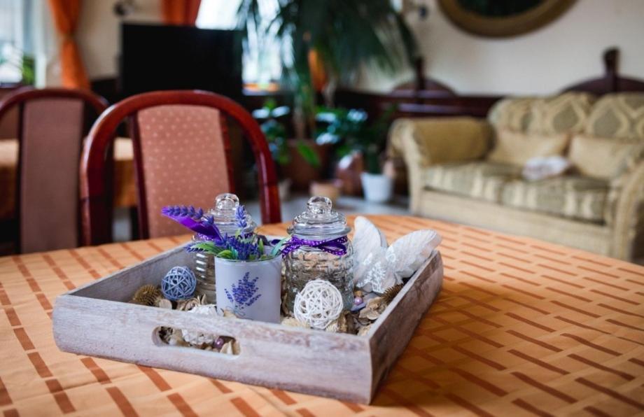 Szenti Vendeghaz Bed and Breakfast Γκιόρ Εξωτερικό φωτογραφία