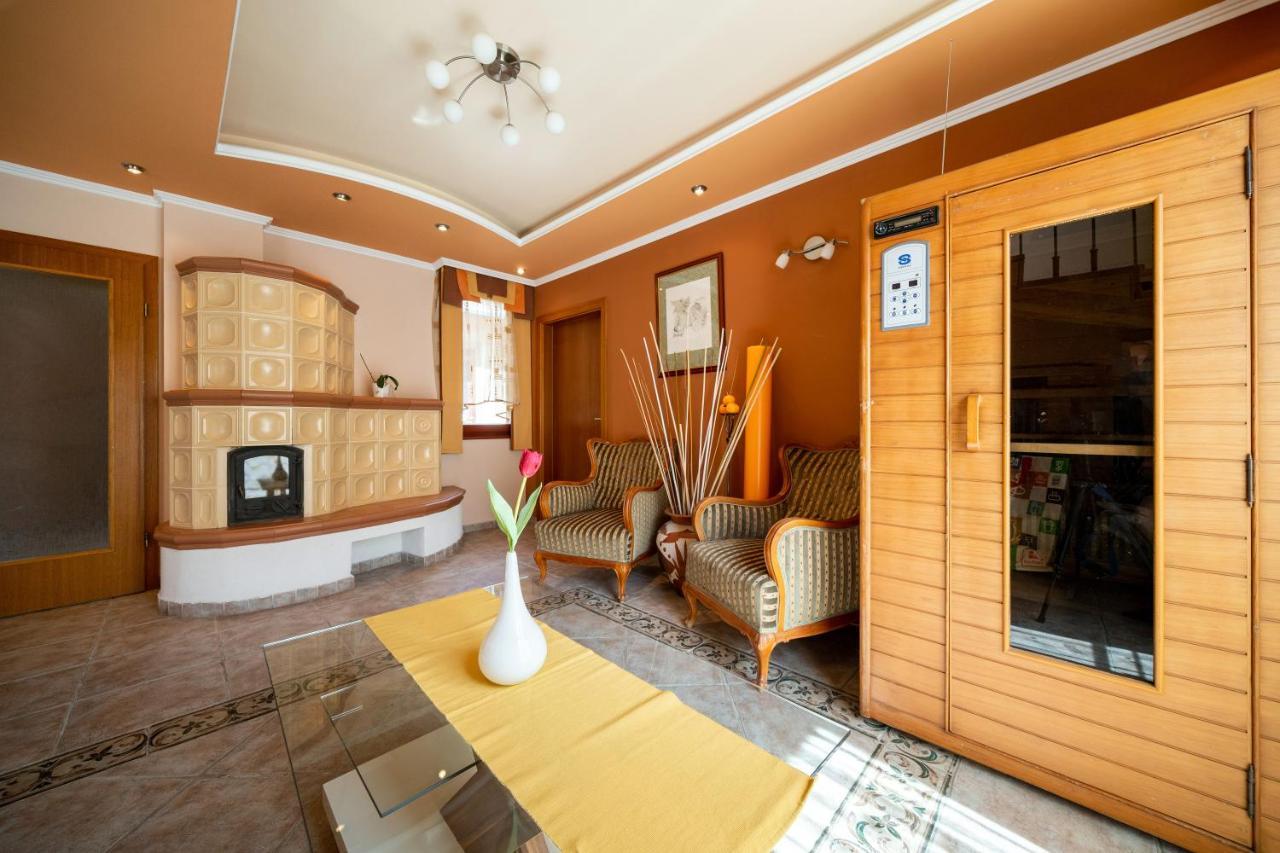 Szenti Vendeghaz Bed and Breakfast Γκιόρ Εξωτερικό φωτογραφία